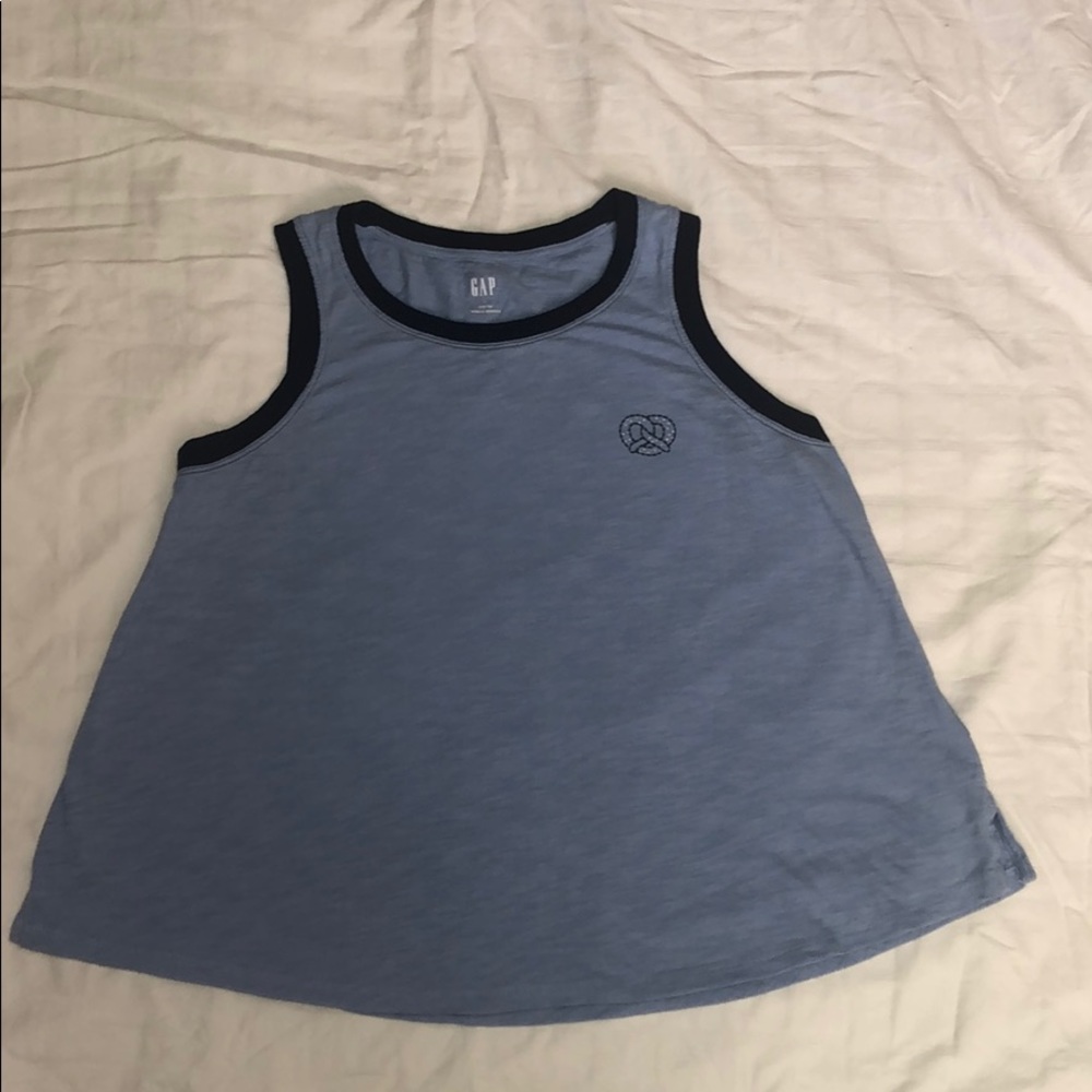GAP T-Shirt